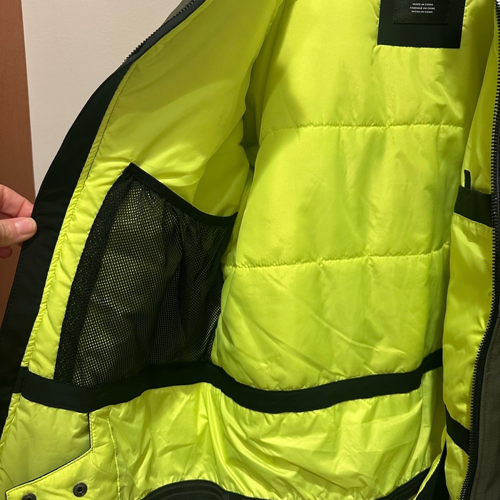 NWT Under Armour Storm Proof Kids Boys Youth Ski Jacket Coat Size M 10 12 - Picture 7 of 13